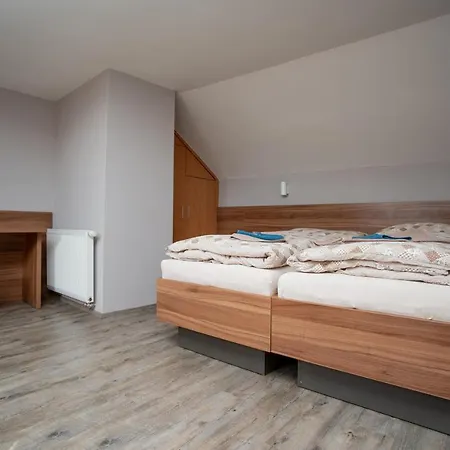 U Koně 3*